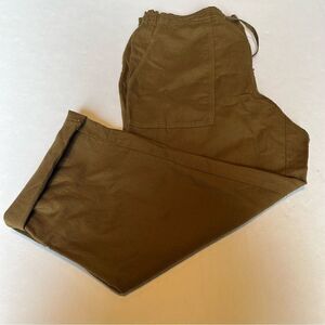 Eddie Bauer Women's Brown Capris